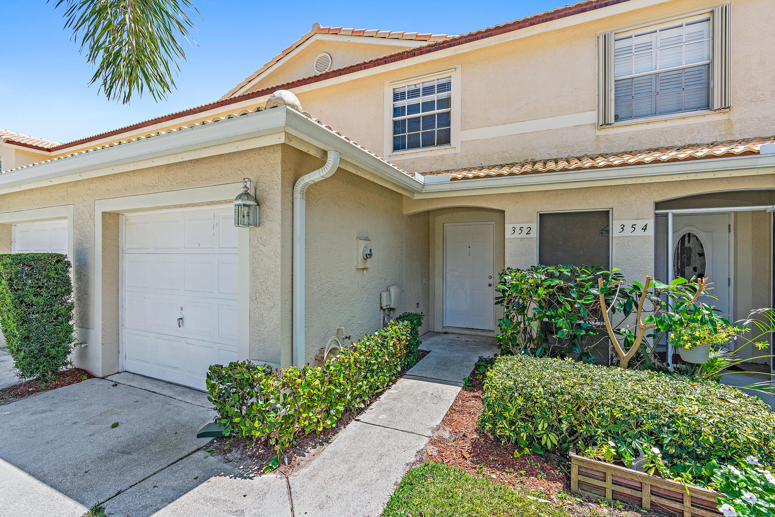 352 Timberwalk Trail Jupiter, FL 33458 - Photo 2 of 16 352 Timberwalk Trail-15