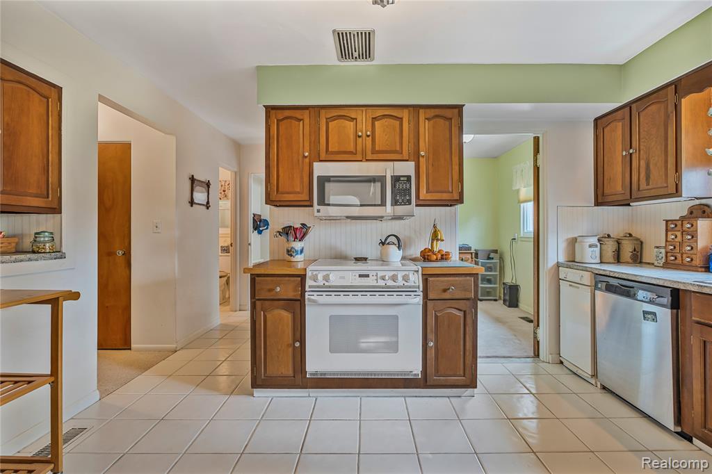 8351 Duffield Road Gaines, MI 48436 - Photo 20 of 46
