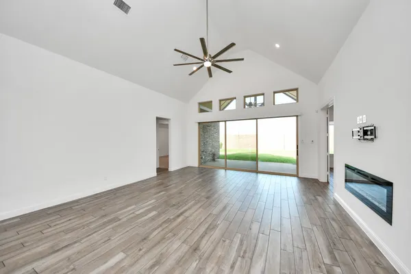 $3,800 | 10515 Harvest Oak Court, Missouri City, TX 77459