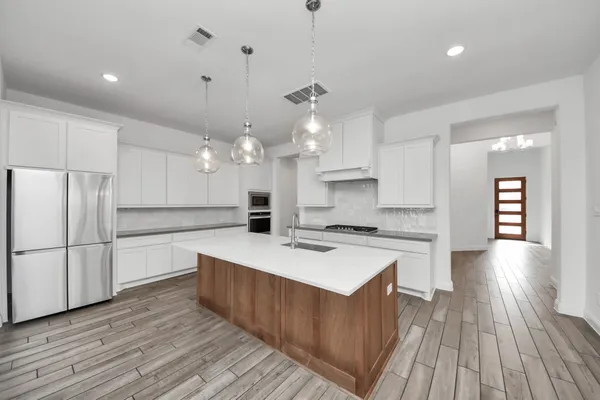 $3,800 | 10515 Harvest Oak Court, Missouri City, TX 77459
