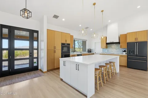 $949,000 | 43131 North 20th Street, New River, AZ 85087