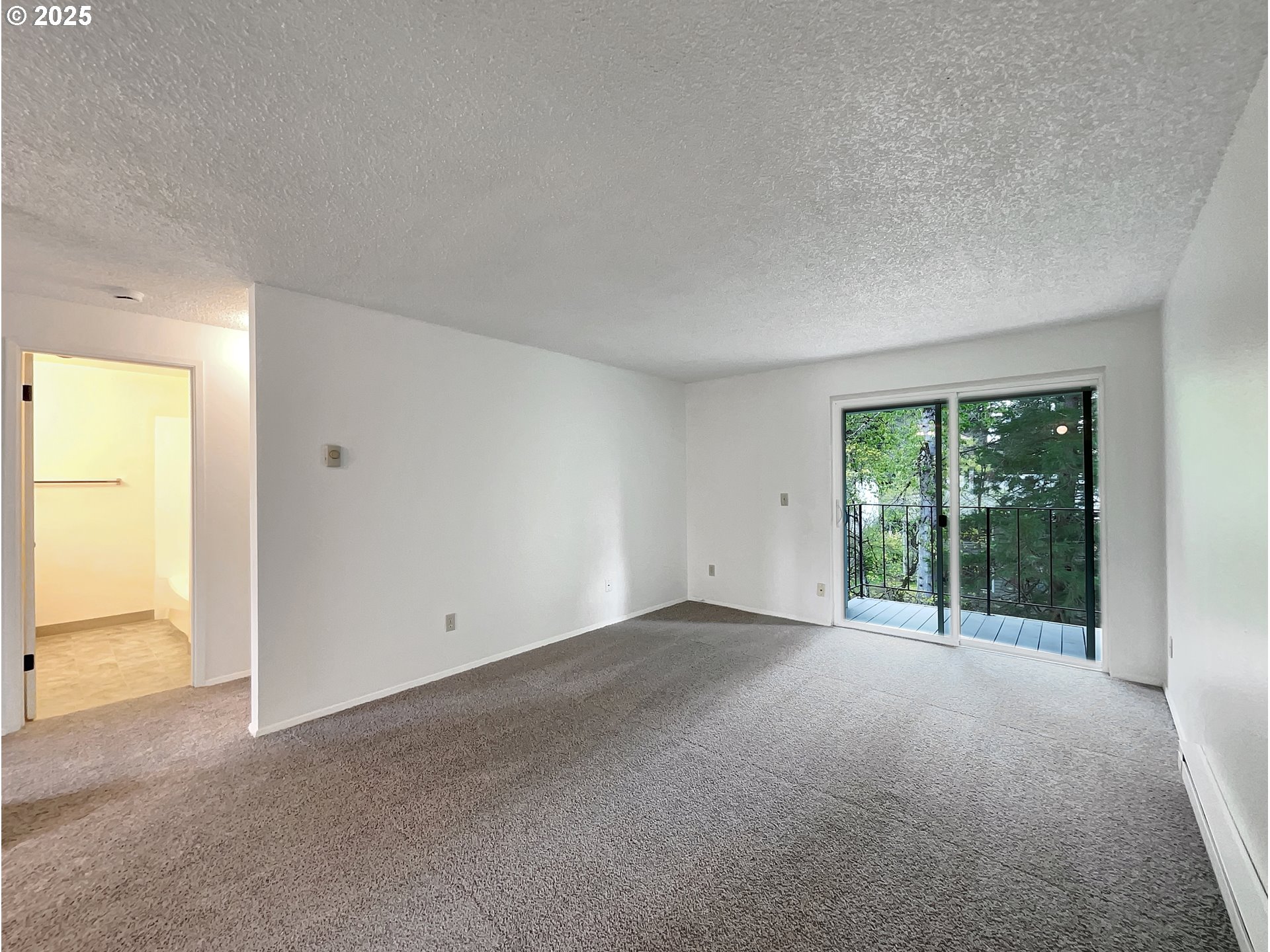 10010 Southwest Hall Boulevard, Unit 5 Portland, OR 97223 - Photo 16 of 18