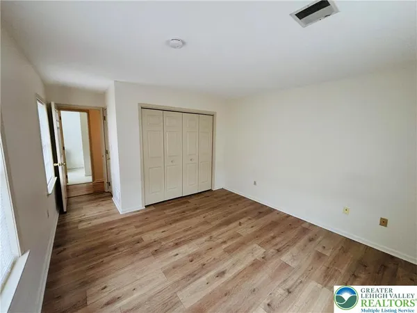 $1,400 | 203 East Emmaus Avenue, Unit 1, Allentown, PA 18103