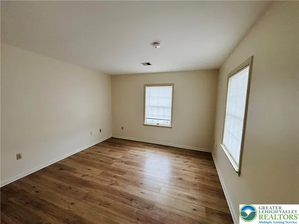 $1,400 | 203 East Emmaus Avenue, Unit 1, Allentown, PA 18103