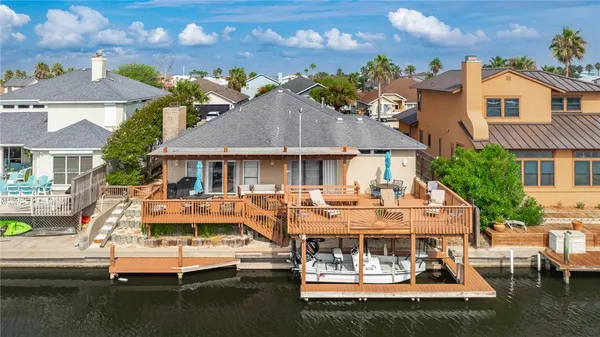 $624,900 | 15046 Tesoro Drive, Corpus Christi, TX 78418