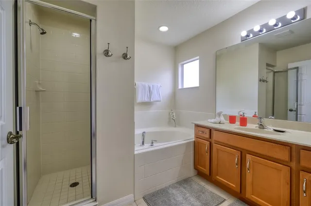 $539,900 | 221 Las Fuentes Drive, Kissimmee, FL 34746