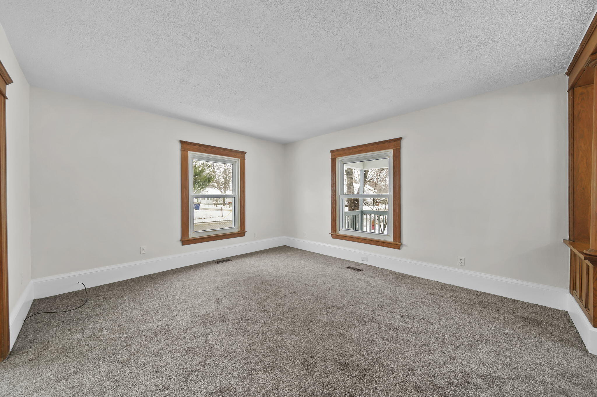 501 Cass Avenue Jackson, MI 49203 - Photo 8 of 48 8-web-or-mls-DSC03060