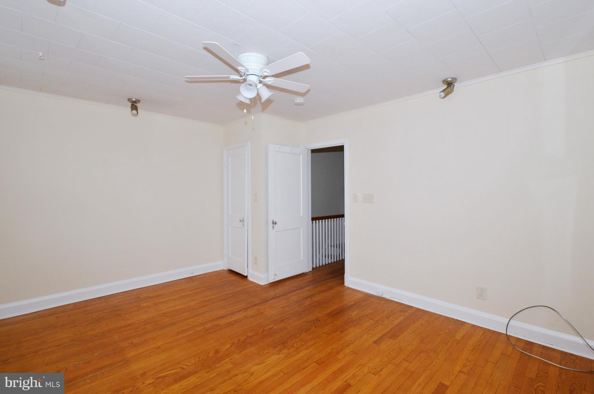 4611 Harcourt Road Baltimore, MD 21214 - Photo 17 of 30 Bedroom 1