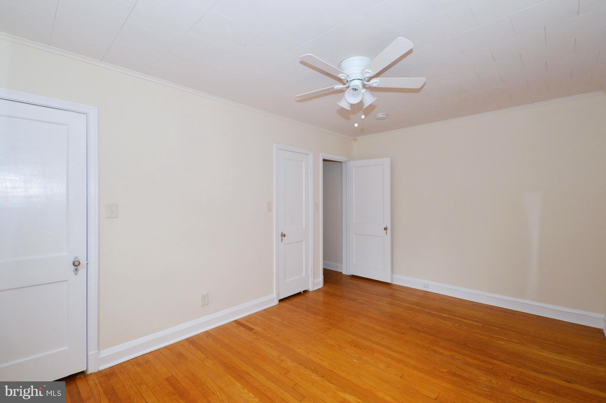 4611 Harcourt Road Baltimore, MD 21214 - Photo 20 of 30 Bedroom 3