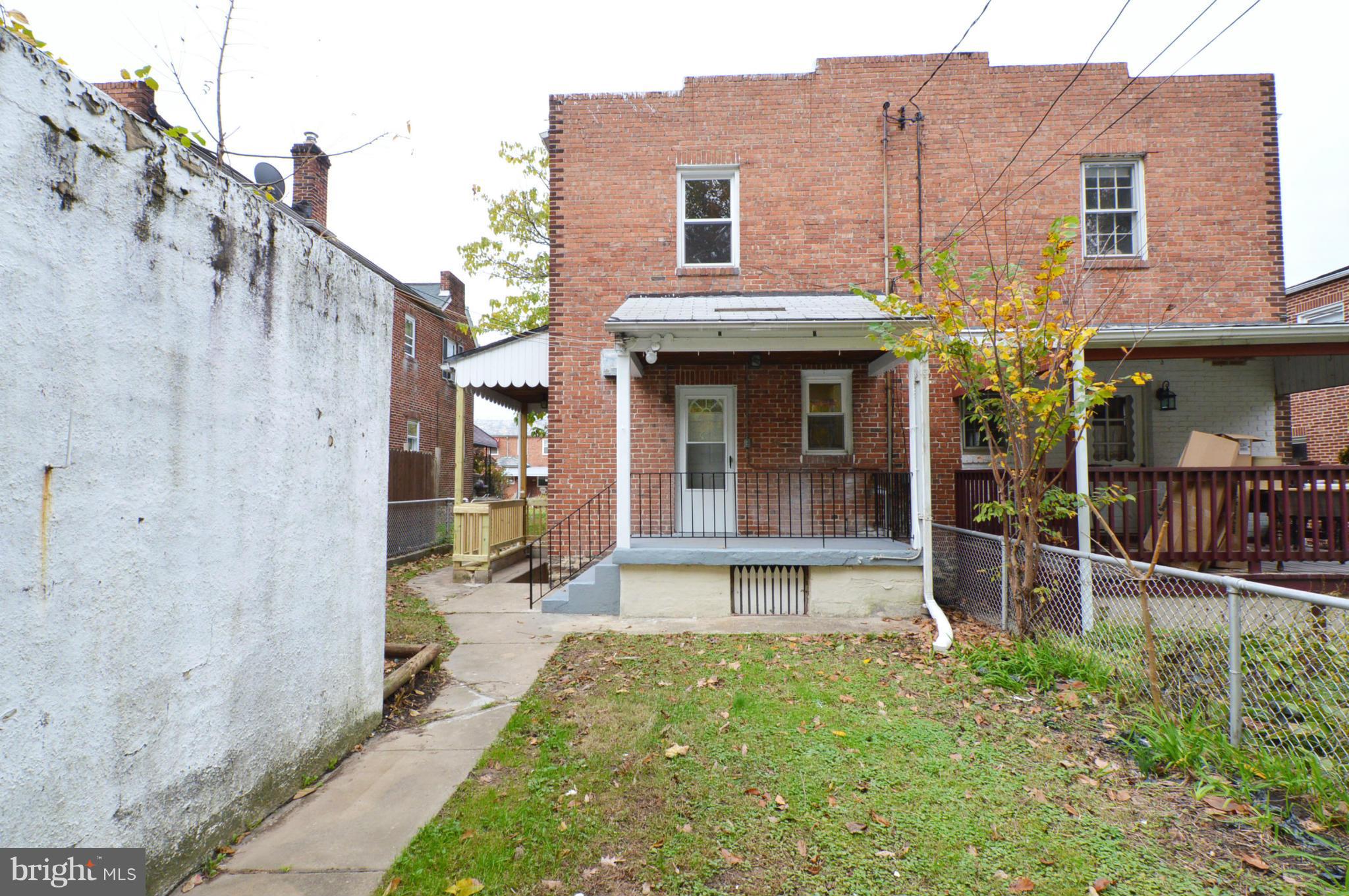 4611 Harcourt Road Baltimore, MD 21214 - Photo 27 of 30 Exterior (Rear)