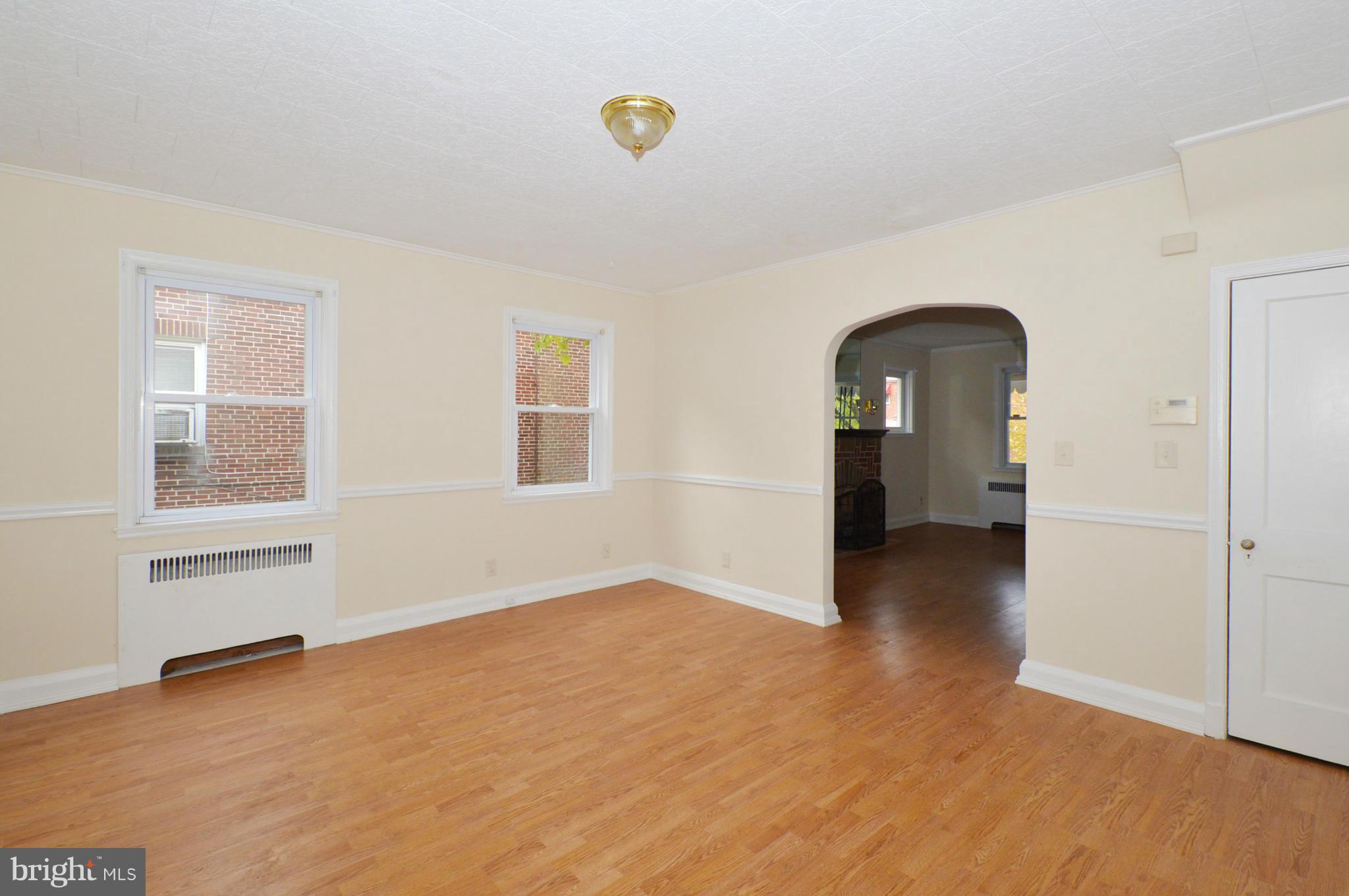 4611 Harcourt Road Baltimore, MD 21214 - Photo 7 of 30 Dining Room