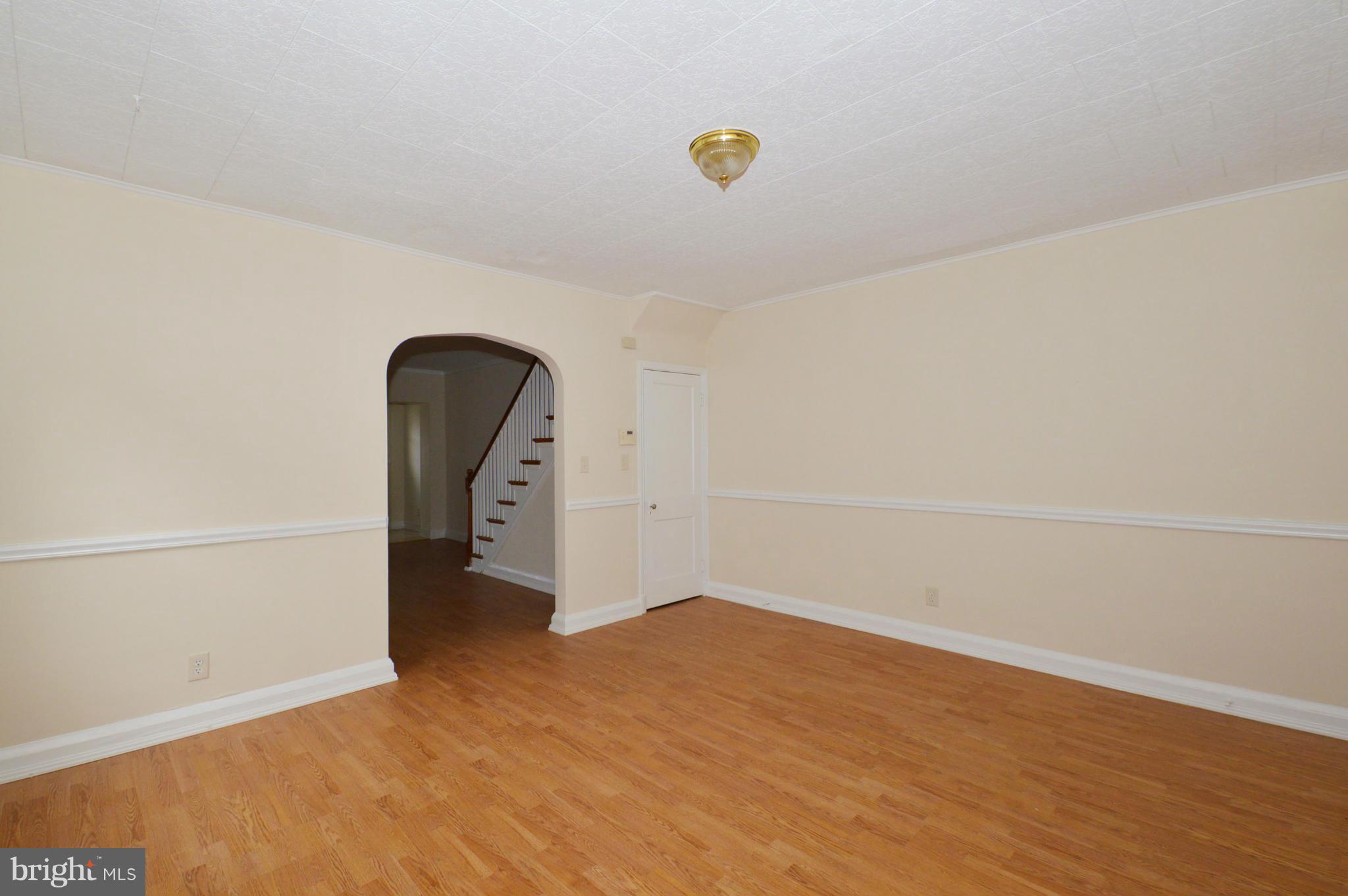 4611 Harcourt Road Baltimore, MD 21214 - Photo 8 of 30 Dining Room