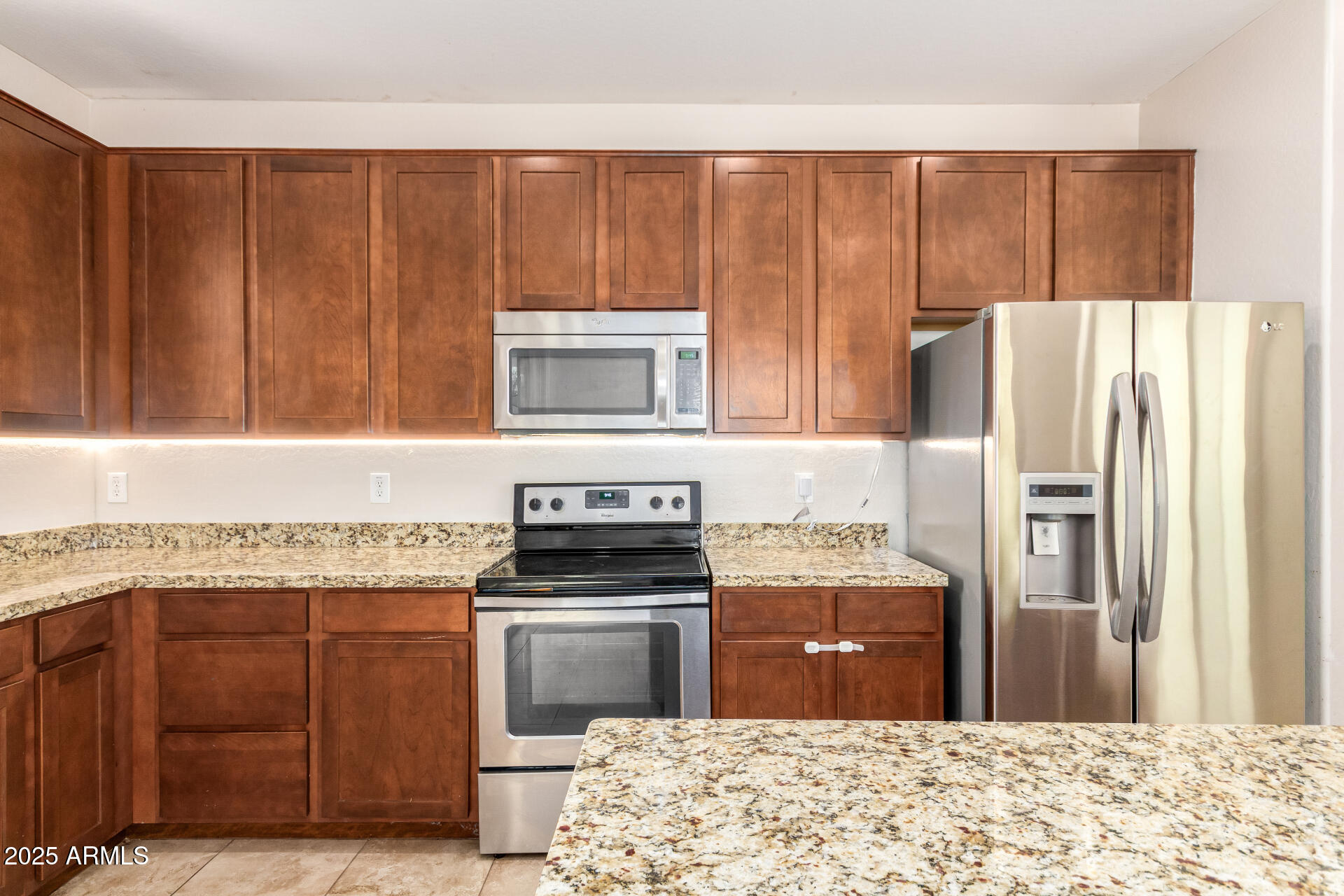 3323 East Roland Street Mesa, AZ 85213 - Photo 14 of 43 13 - Roland