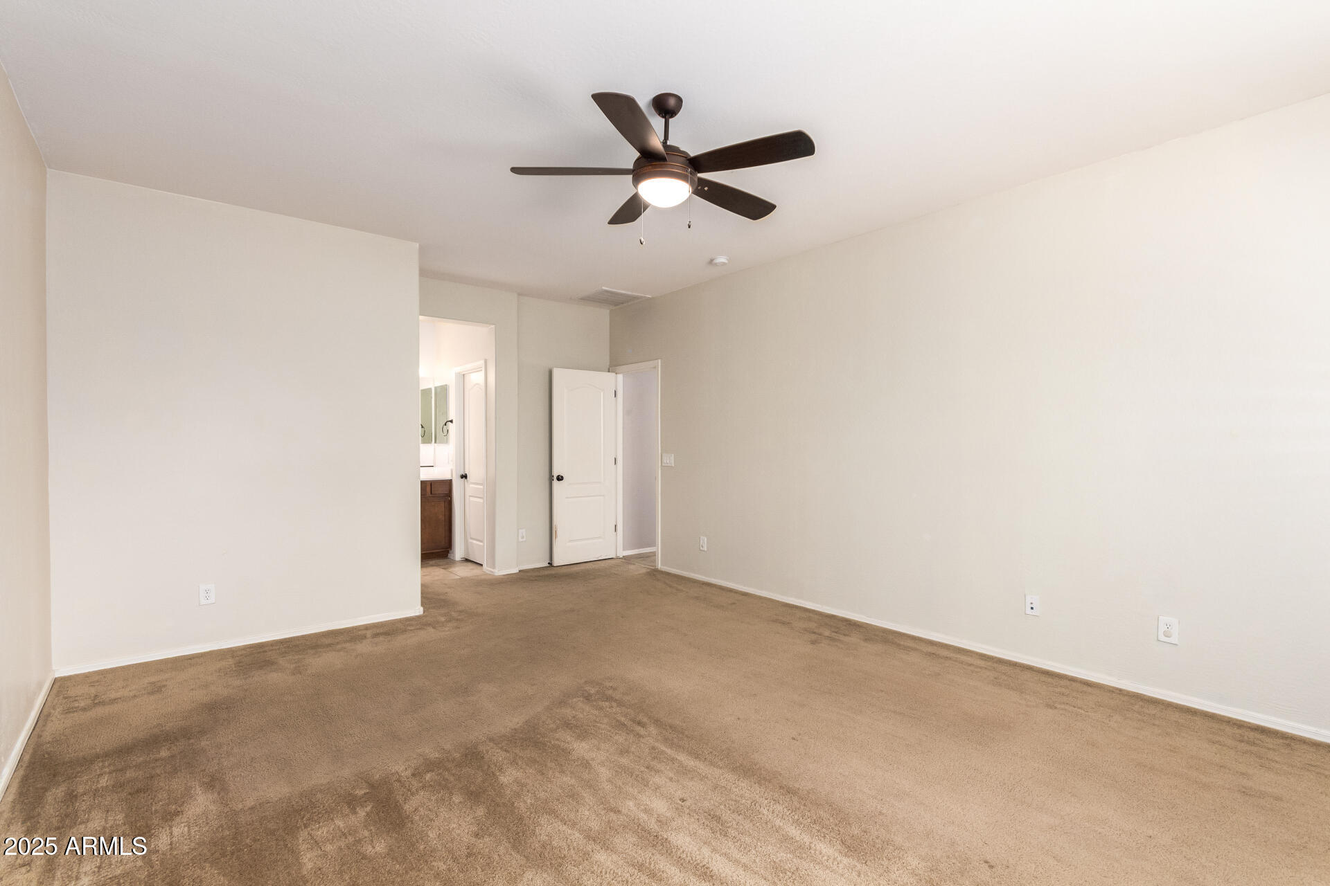 3323 East Roland Street Mesa, AZ 85213 - Photo 17 of 43 16 - Roland