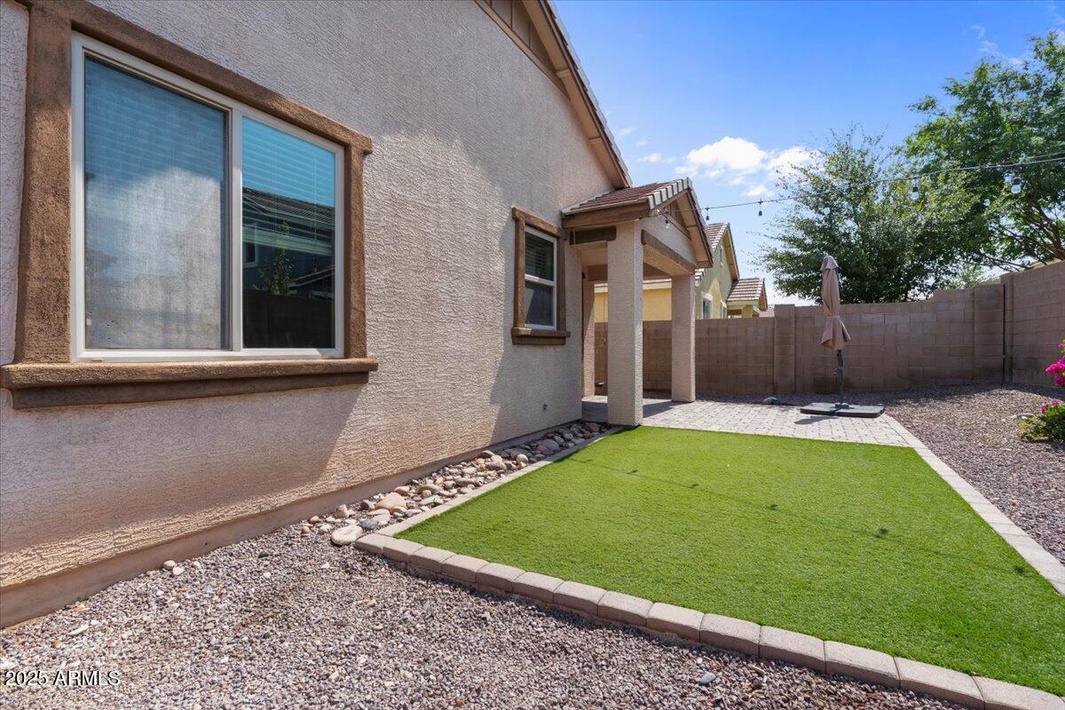 3323 East Roland Street Mesa, AZ 85213 - Photo 29 of 43 42-DSC03849