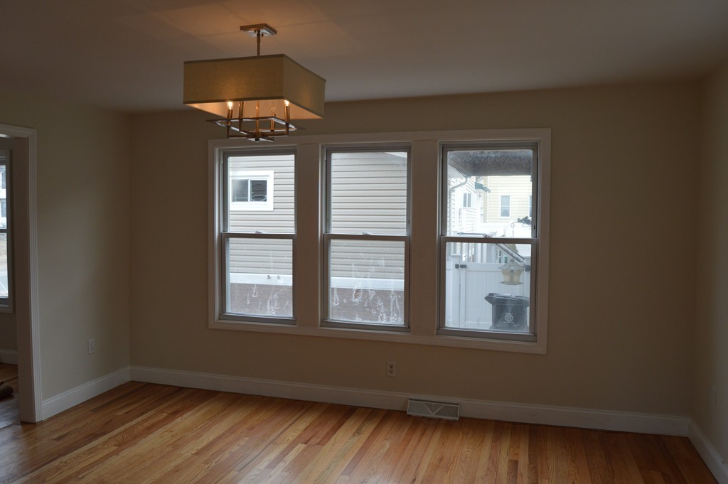 40 Fuller Street Chicopee, MA 01020 - Photo 14 of 26