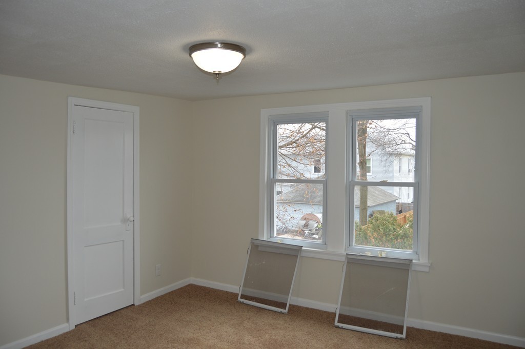 40 Fuller Street Chicopee, MA 01020 - Photo 21 of 26