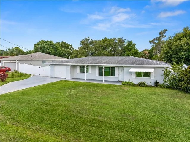 $2,400 | 7907 Sebastian Road, Fort Pierce, FL 34951