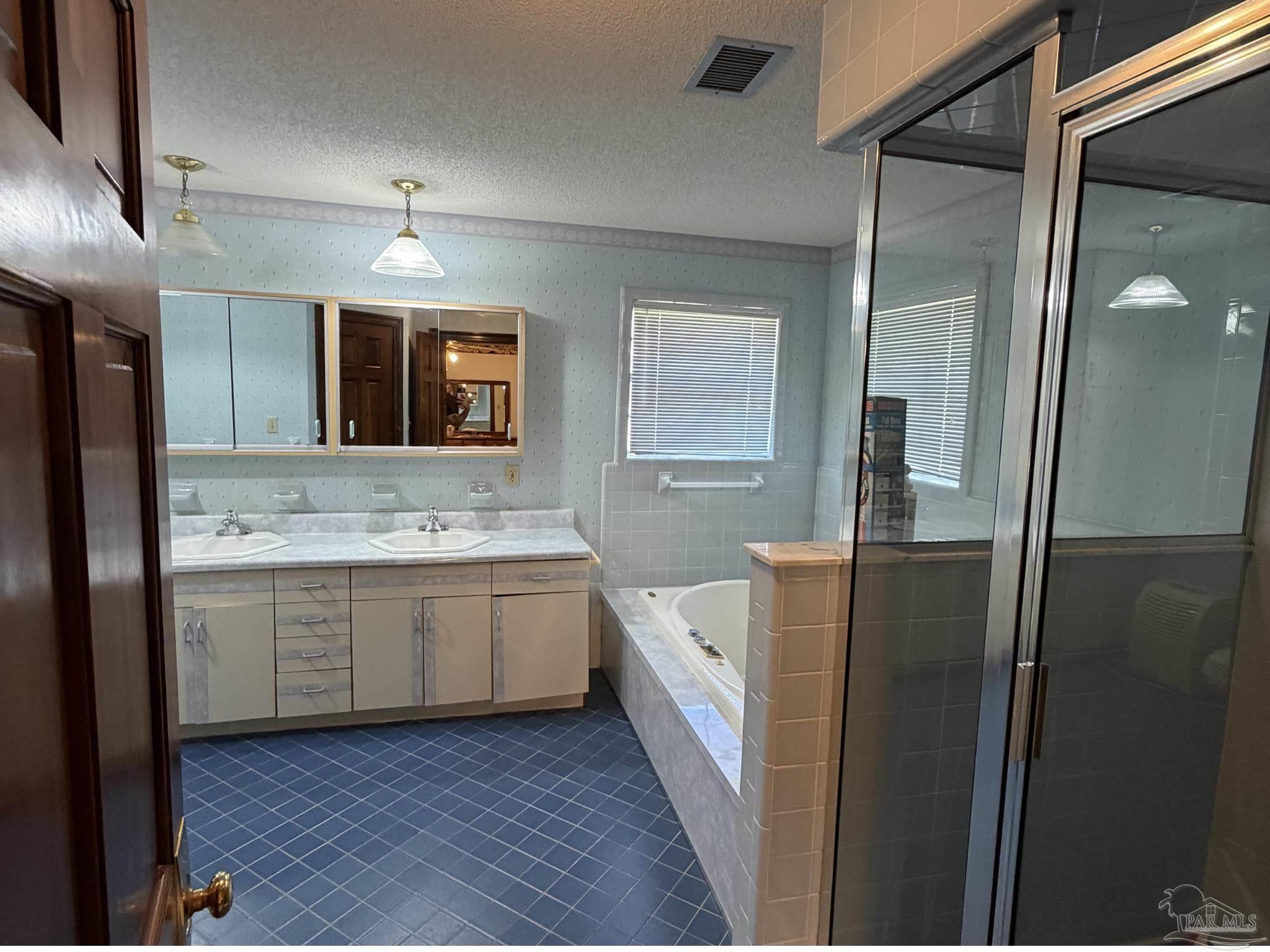 10005 Beulah Road Pensacola, FL 32526 - Photo 13 of 44