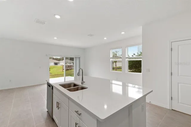 $279,584 | 7759 Waterscape Drive, Groveland, FL 34736