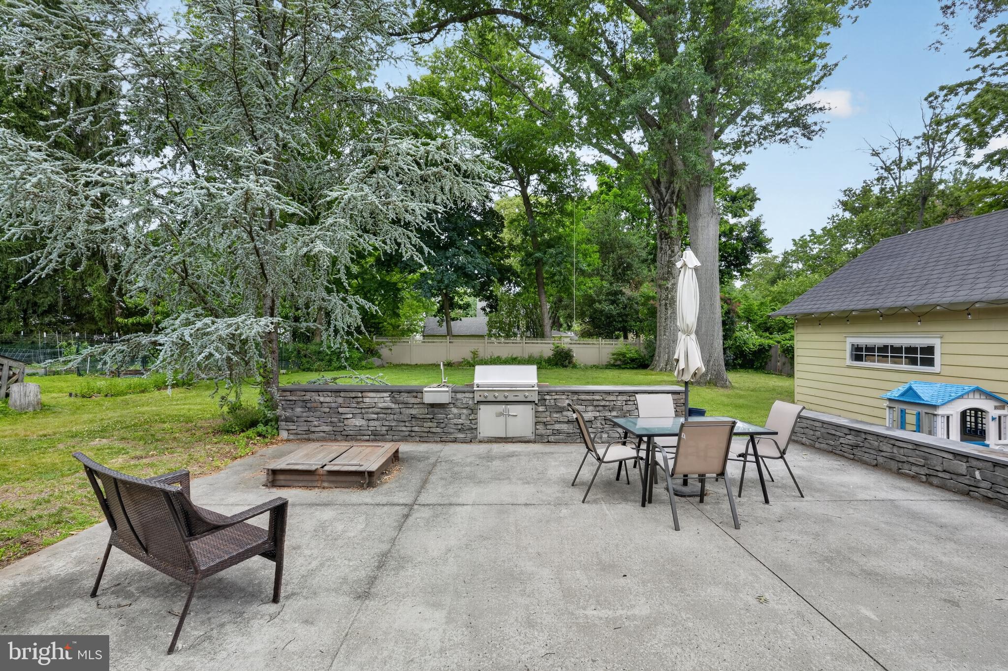 16 West Ferry Road Yardley, PA 19067 - Photo 26 of 30