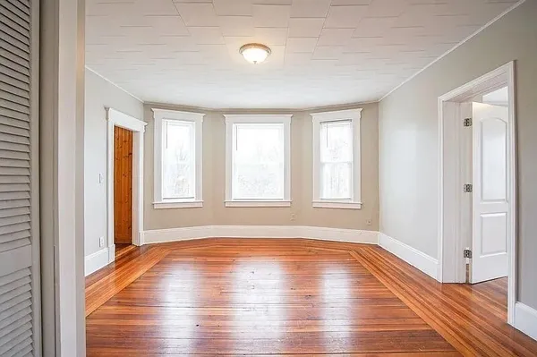 $625,000 | 10-12 River Street, Agawam, MA 01001