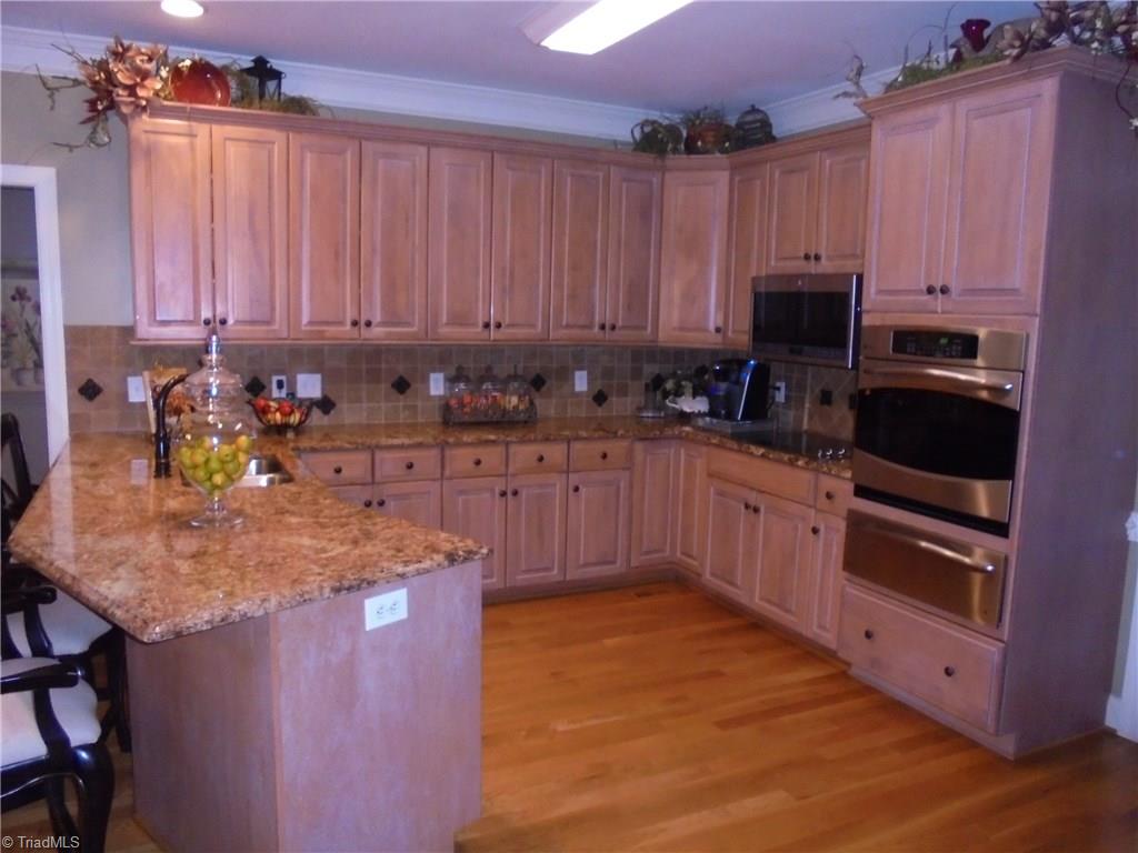 5908 Tarleton Drive Oak Ridge, NC 27310 - Photo 9 of 30