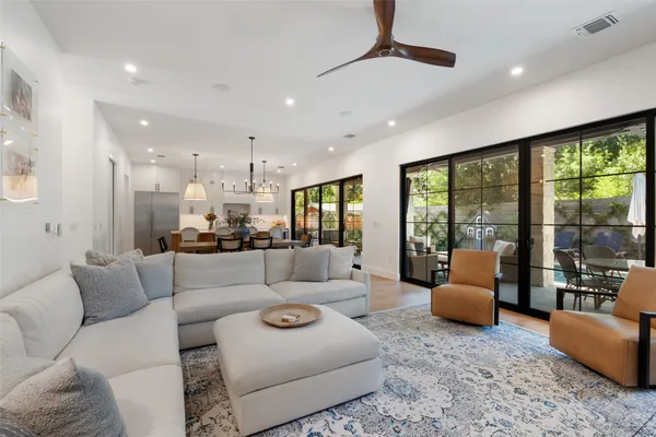 $2,195,000 | 2107 Peach Tree Street, Austin, TX 78704