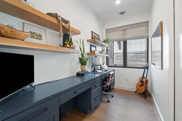 $2,195,000 | 2107 Peach Tree Street, Austin, TX 78704