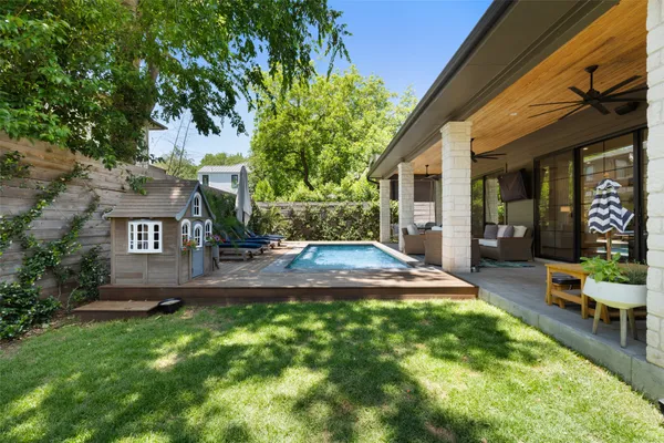 $2,195,000 | 2107 Peach Tree Street, Austin, TX 78704