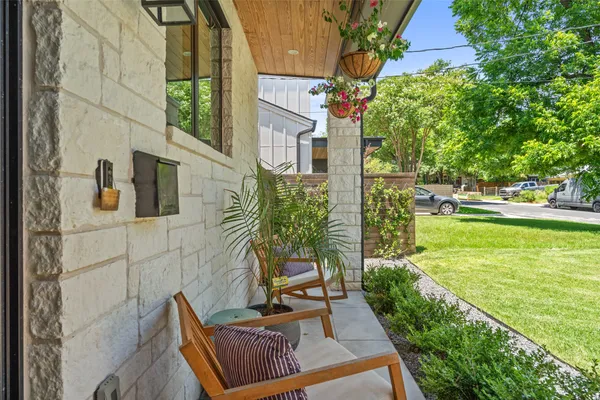 $2,195,000 | 2107 Peach Tree Street, Austin, TX 78704