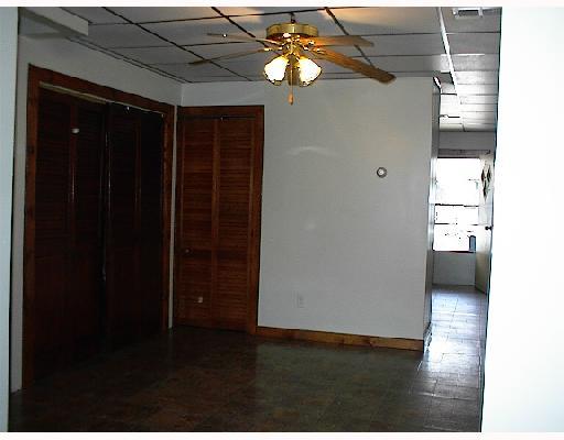 132 Ohio Street McKees Rocks, PA 15136 - Photo 3 of 7 Gallery Image 3