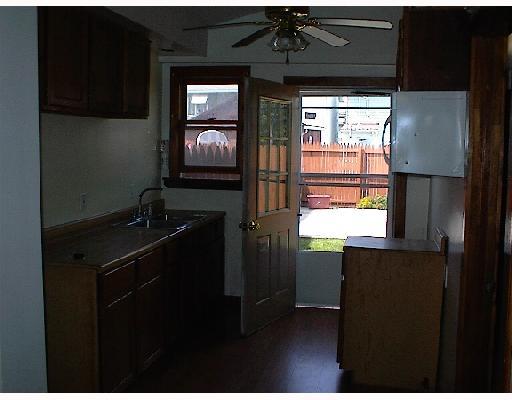 132 Ohio Street McKees Rocks, PA 15136 - Photo 4 of 7 Gallery Image 4