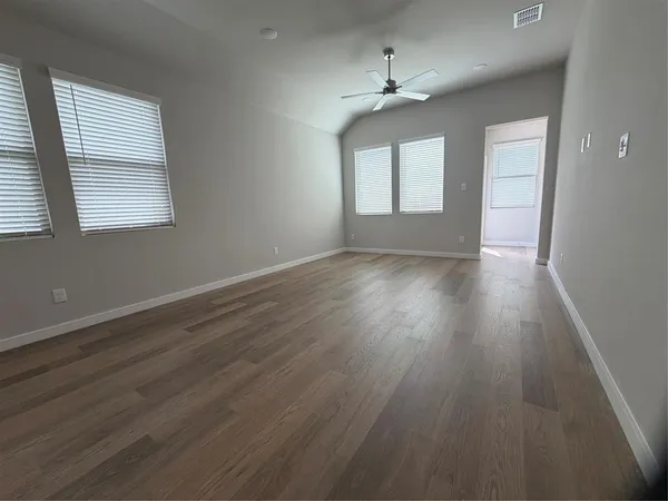 $2,300 | 307 Green Gables Drive, McKinney, TX 75071