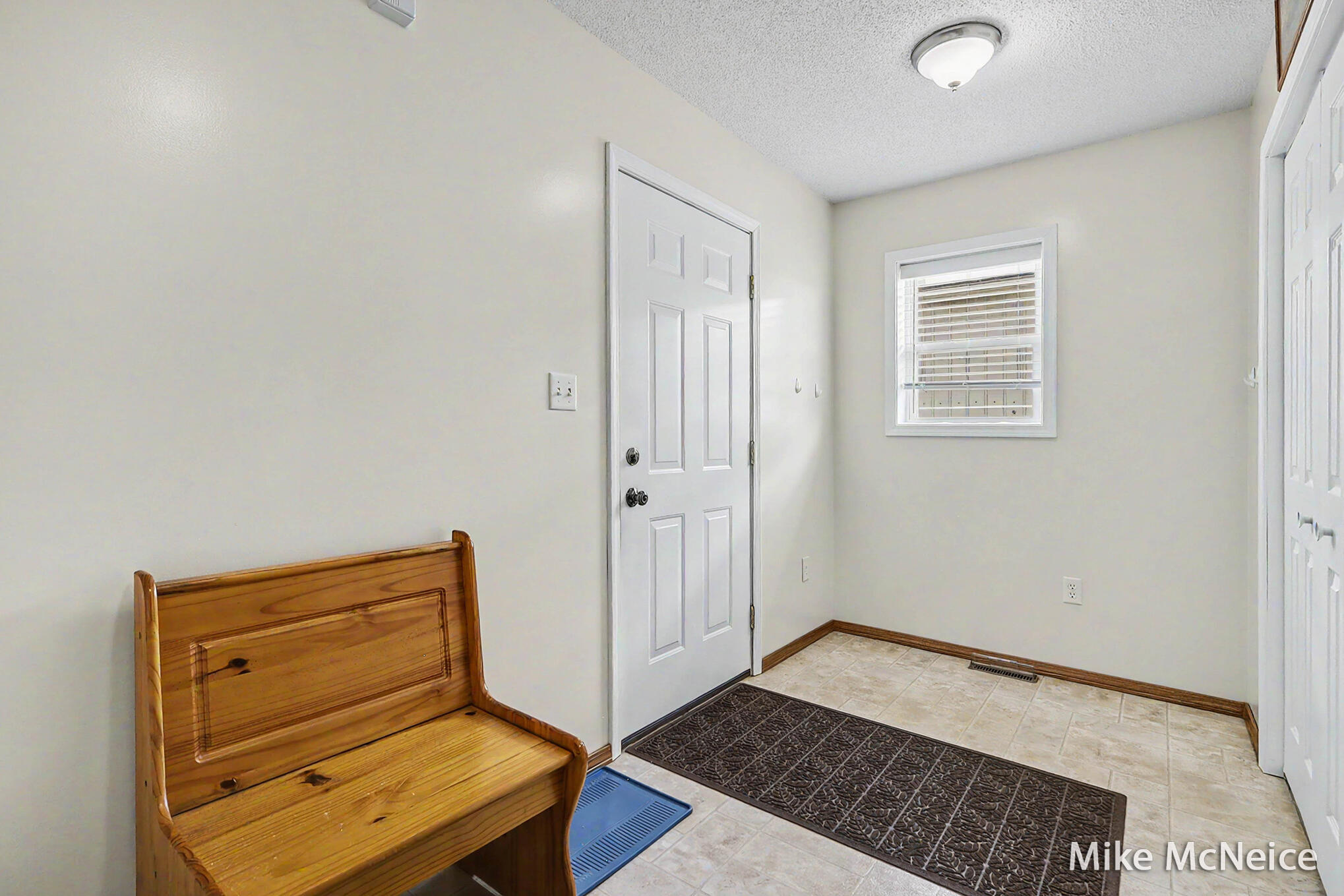 2079 West McMillan Road Muskegon, MI 49445 - Photo 24 of 36 IMG_9614