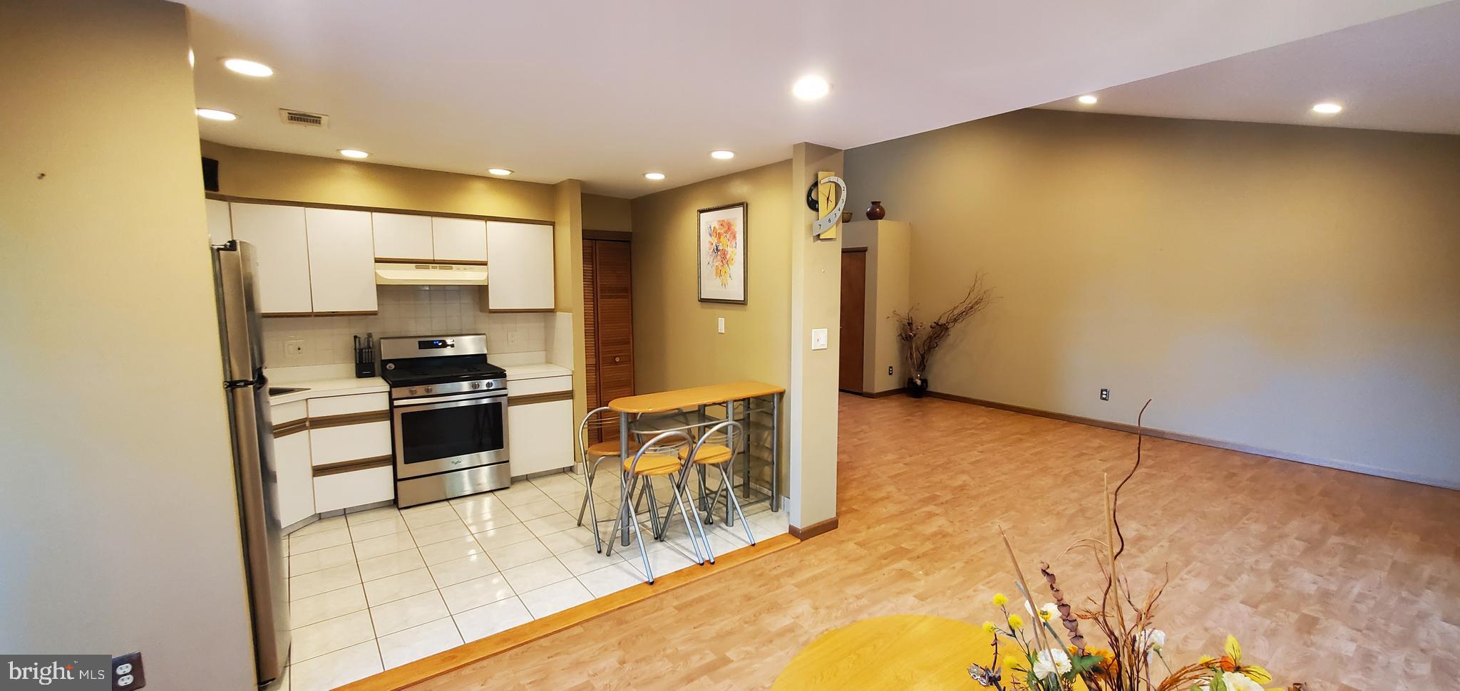 301 Byberry Road, Unit F3 Philadelphia, PA 19116 - Photo 15 of 40 Gallery Image 15
