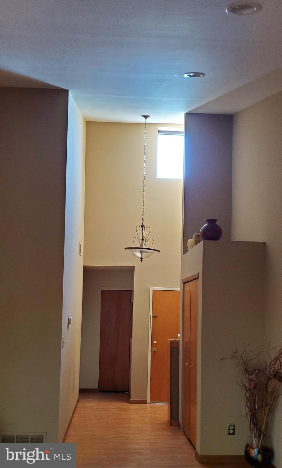 301 Byberry Road, Unit F3 Philadelphia, PA 19116 - Photo 5 of 40 Gallery Image 5