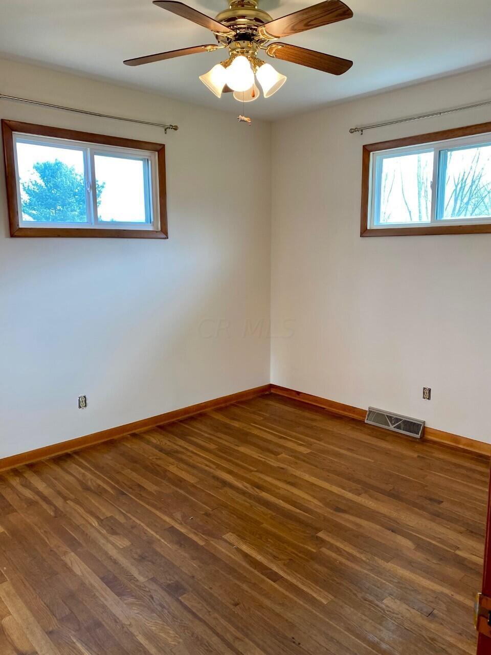 2165 Hamburg Road Southwest Lancaster, OH 43130 - Photo 7 of 19 2165 Hamburg-12