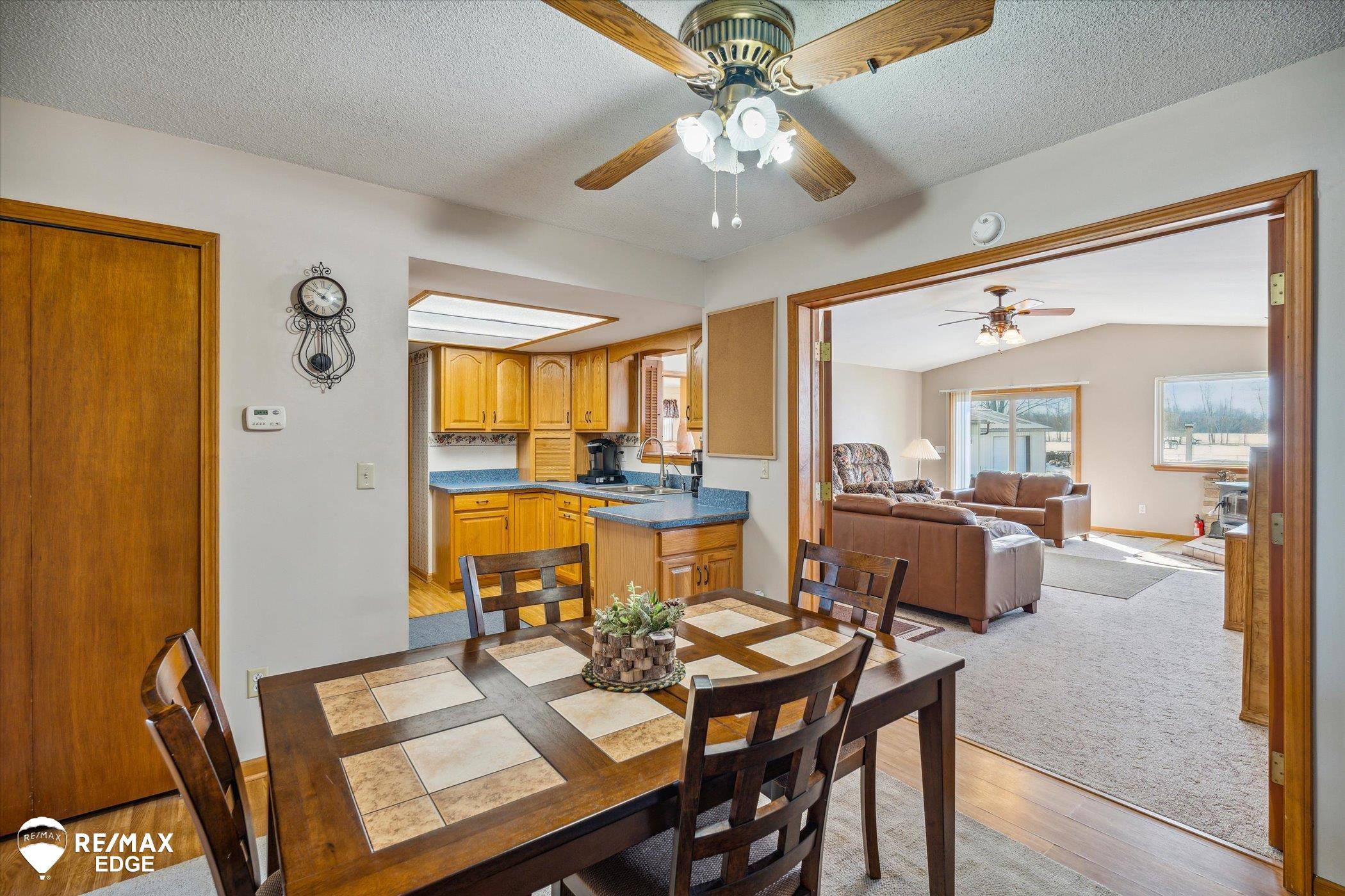 11282 East Coldwater Road Davison, MI 48423 - Photo 9 of 42 50103010-8.JPG