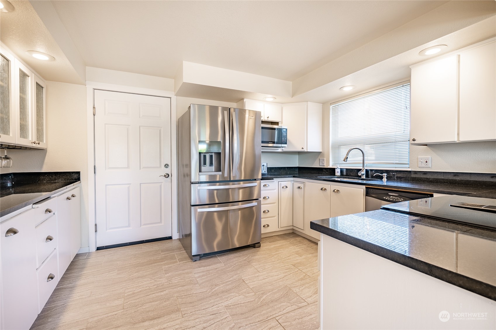 4125 Patos Road Ferndale, WA 98248 - Photo 12 of 38 Gallery Image 12