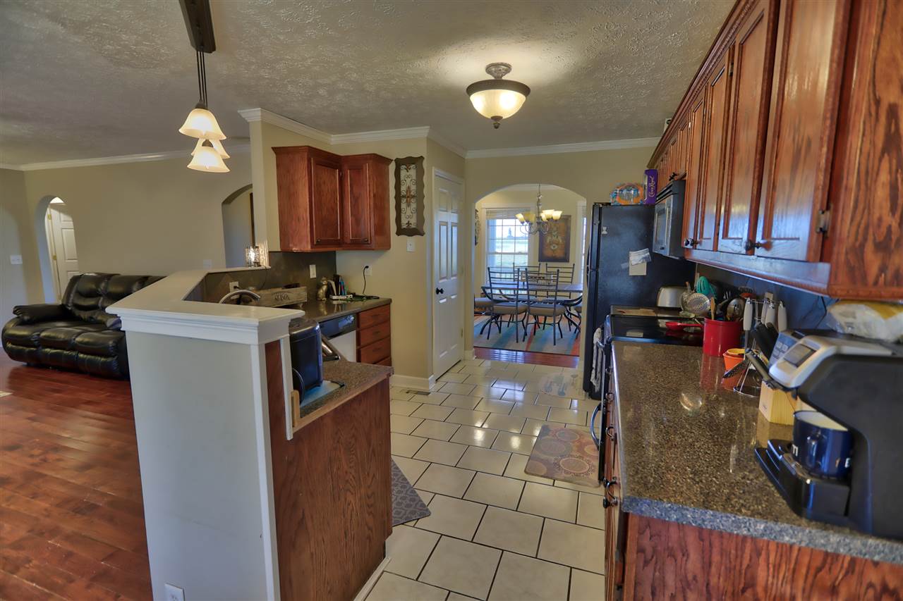 5870 Corinth Road Russellville, KY 42276 - Photo 11 of 35 Gallery Image 11