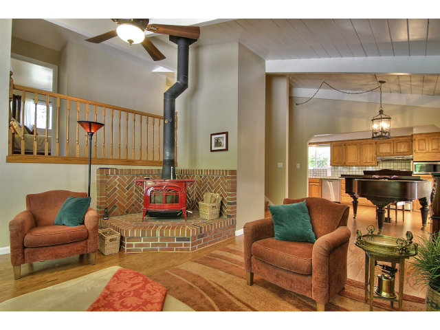 8350 Hihn Road Ben Lomond, CA 95005 - Photo 10 of 25 Gallery Image 10