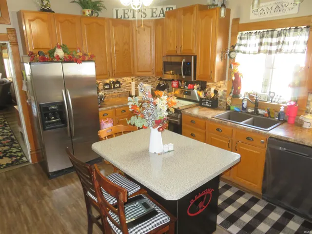 $268,900 | 124 West Columbia Street, Flora, IN 46929