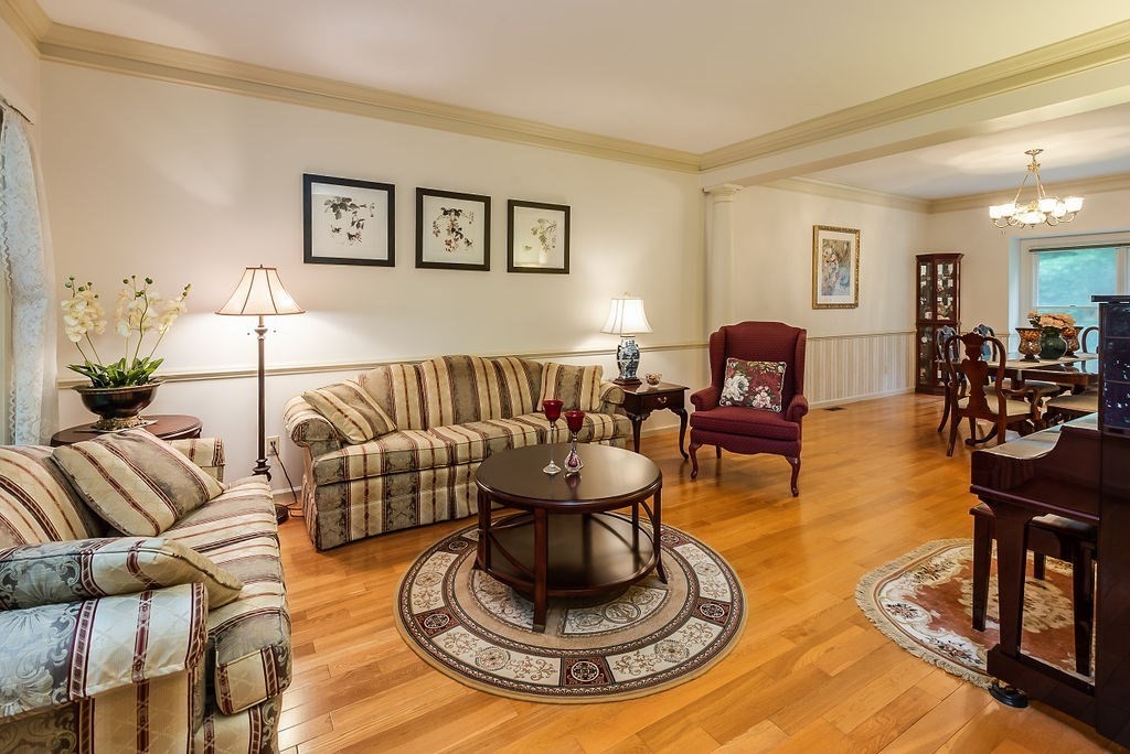31 Grape Shot Road Sharon, MA 02067 - Photo 4 of 34 Gallery Image 4