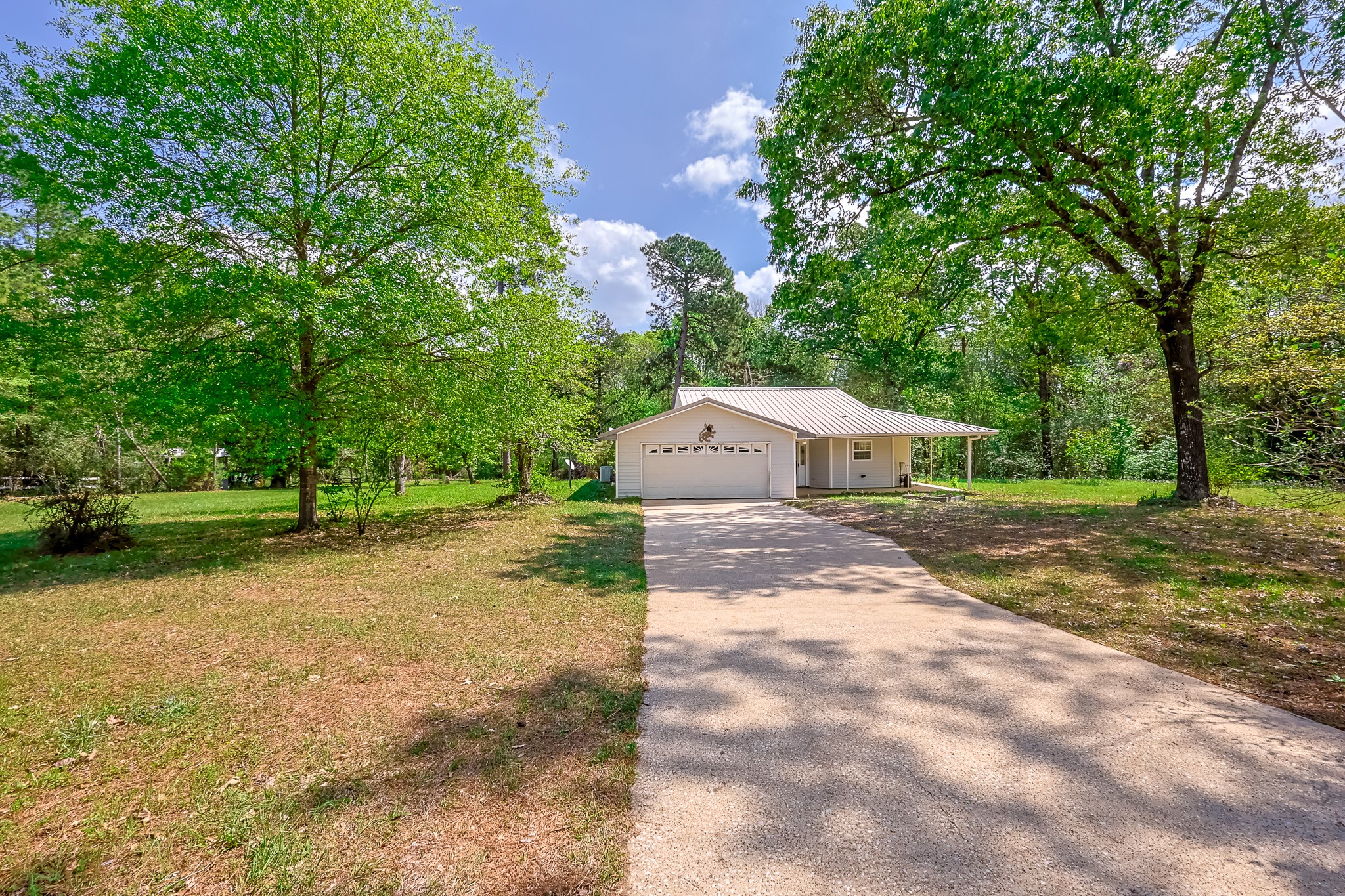 8 Vick Road New Waverly, TX 77358 - Photo 2 of 39