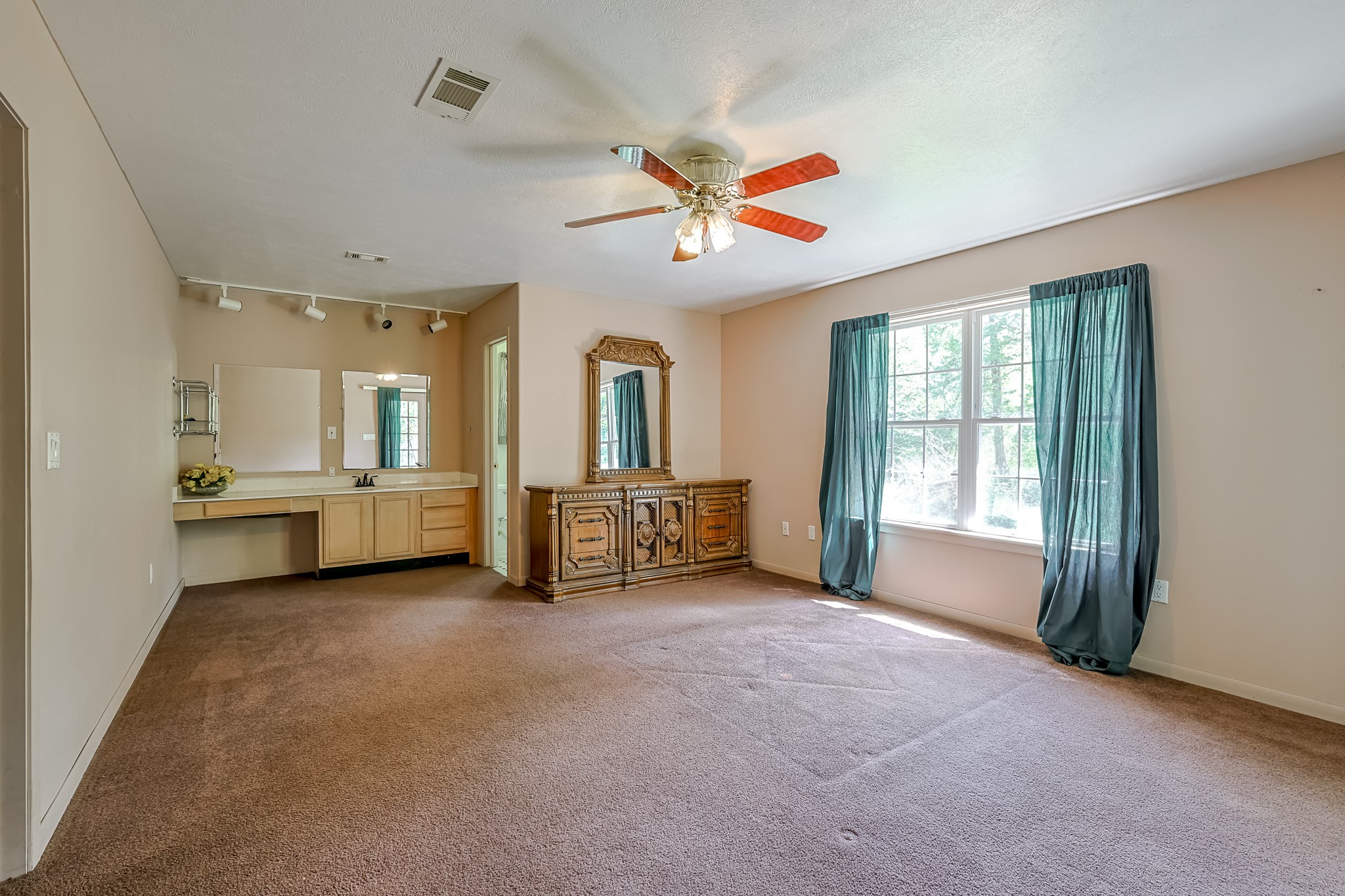 8 Vick Road New Waverly, TX 77358 - Photo 21 of 39