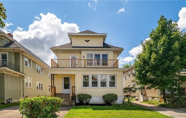 $1,400 | 33 Harding Road, Buffalo, NY 14220