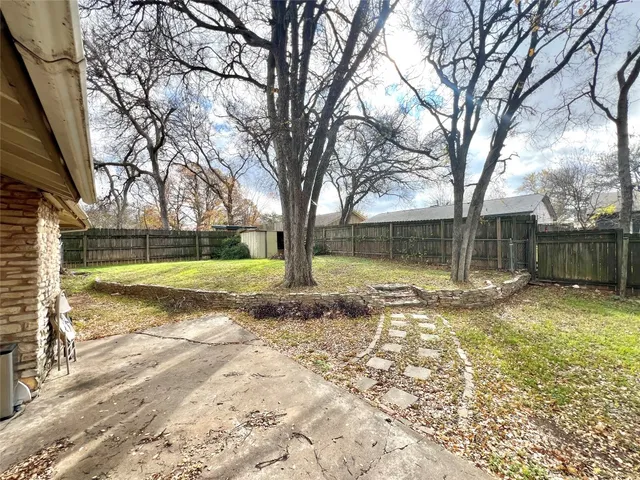 $2,295 | 2619 Baxter Drive, Austin, TX 78745