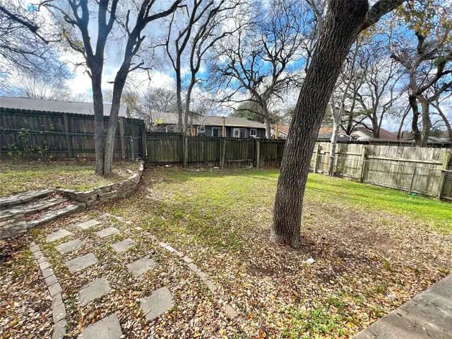 $2,295 | 2619 Baxter Drive, Austin, TX 78745