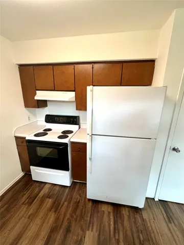 $2,195 | 2619 Baxter Drive, Austin, TX 78745